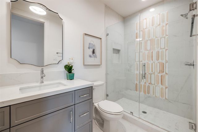 2413 Brun Street A, Houston, TX 77019