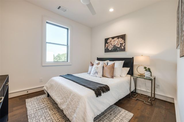 2413 Brun Street A, Houston, TX 77019