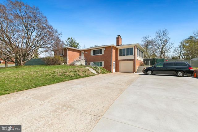 12829 BAKER DR, Silver Spring, MD 20904