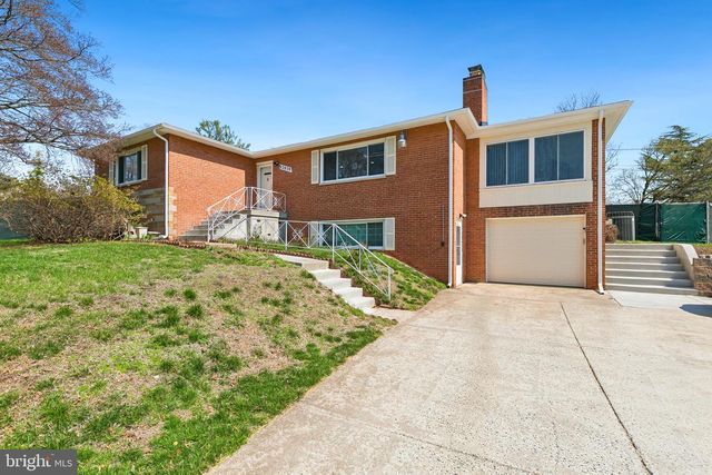 12829 BAKER DR, Silver Spring, MD 20904