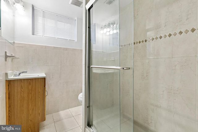 12829 BAKER DR, Silver Spring, MD 20904