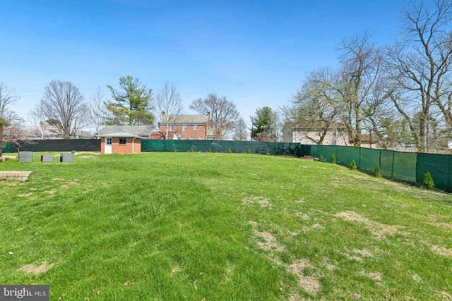 12829 BAKER DR, Silver Spring, MD 20904