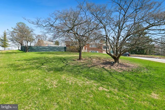 12829 BAKER DR, Silver Spring, MD 20904