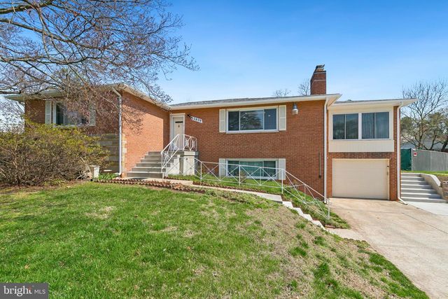 12829 BAKER DR, Silver Spring, MD 20904