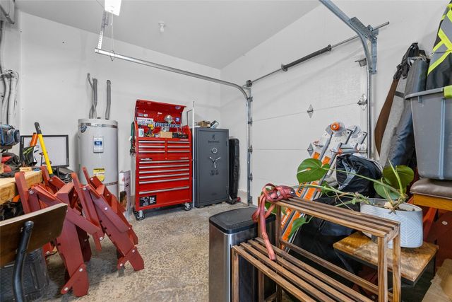 140 E Mountain VIew Drive, Allyn, WA 98524