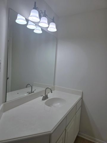 2710 Grants Lake Boulevard K2, Sugar Land, TX 77479