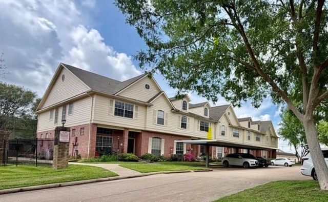 2710 Grants Lake Boulevard K2, Sugar Land, TX 77479