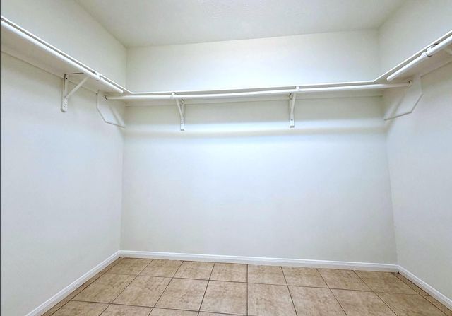2710 Grants Lake Boulevard K2, Sugar Land, TX 77479