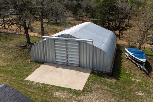 491 Herron TRL, Mcdade, TX 78650