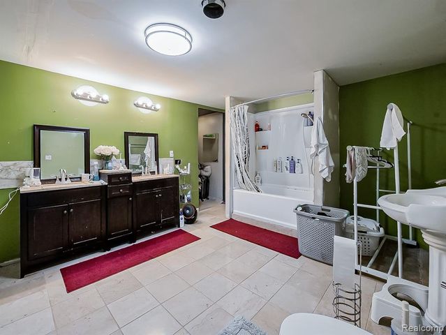 3950 Burton Street, Inkster, MI 48141