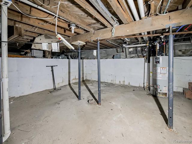 3950 Burton Street, Inkster, MI 48141