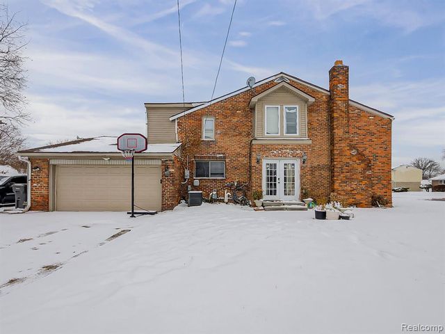 3950 Burton Street, Inkster, MI 48141