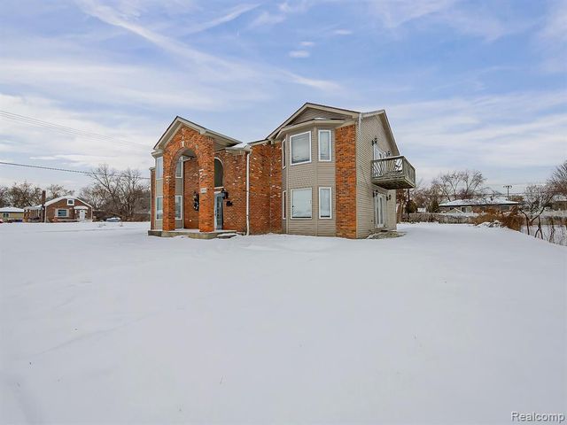 3950 Burton Street, Inkster, MI 48141