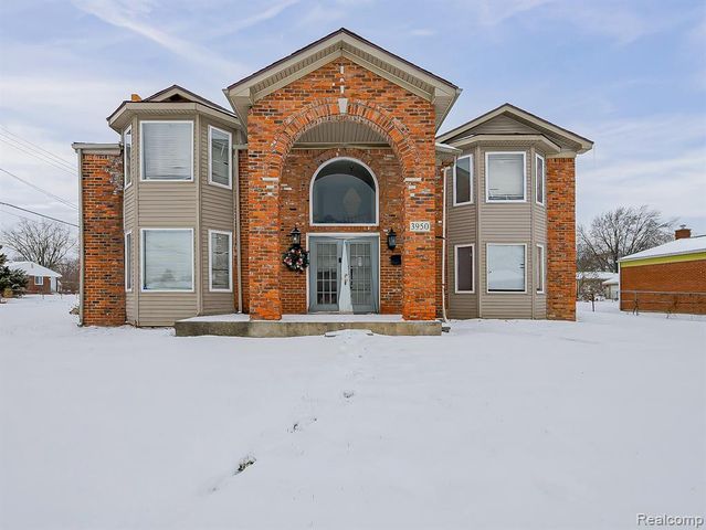 3950 Burton Street, Inkster, MI 48141