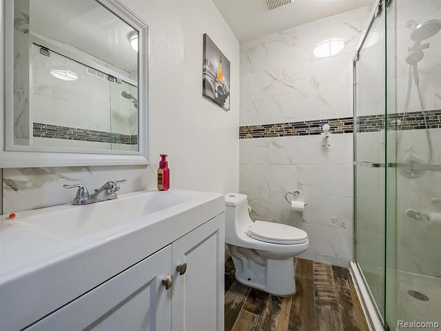 3950 Burton Street, Inkster, MI 48141