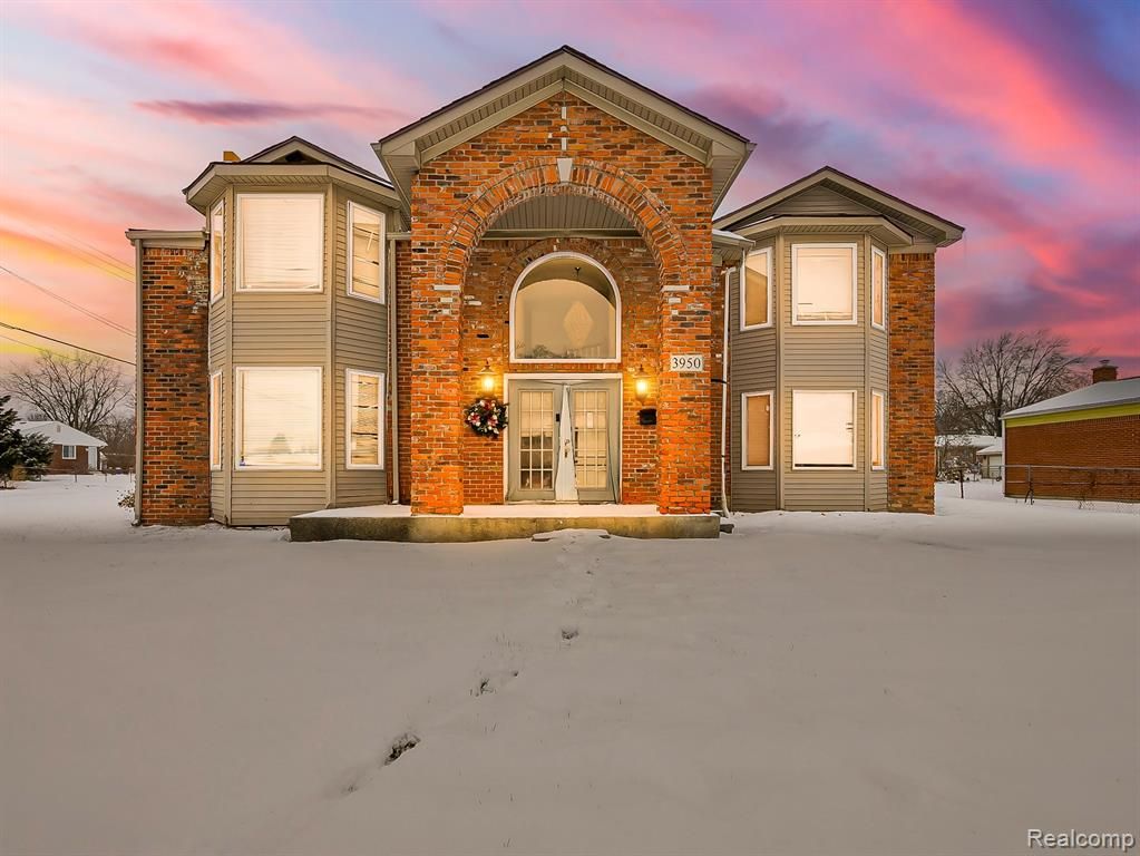 3950 Burton Street, Inkster, MI 48141