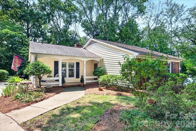 2703 Bremer Court, Charlotte, NC 28210