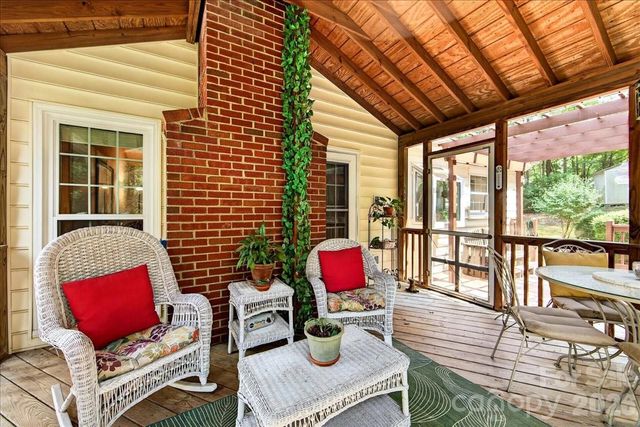 2703 Bremer Court, Charlotte, NC 28210