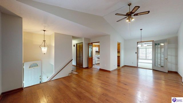 354 Boone Trace, Radcliff, KY 40160