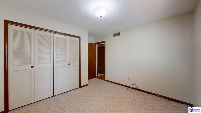 354 Boone Trace, Radcliff, KY 40160