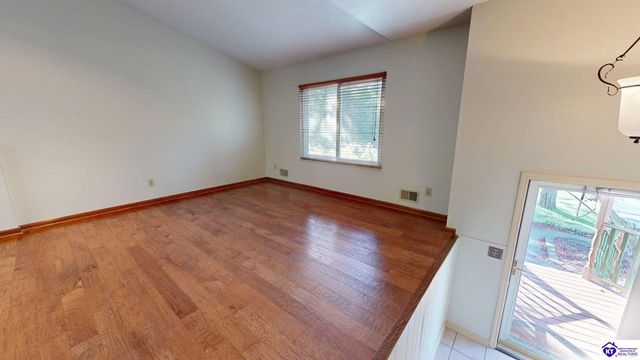 354 Boone Trace, Radcliff, KY 40160