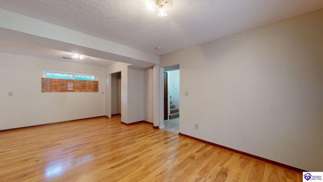 354 Boone Trace, Radcliff, KY 40160