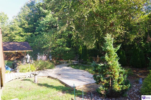 354 Boone Trace, Radcliff, KY 40160