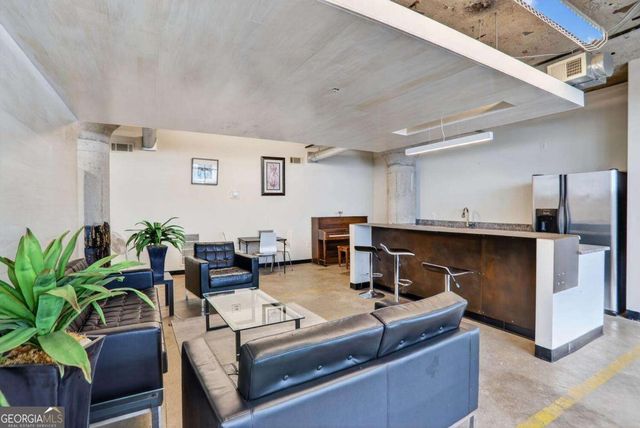 890 Memorial Drive SE 108, Atlanta, GA 30316