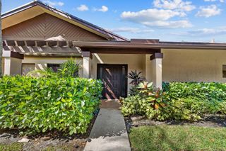 2621 N Carambola Cir N 1707, Coconut Creek, FL 33066