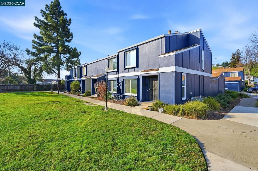 Image 1 of property listing at 14 El Capitan Ln, Antioch, CA 94509