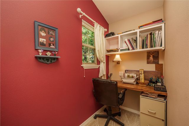 101 Beaverview Drive, Eureka Springs, AR 72631