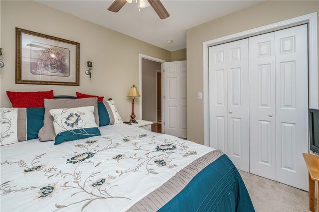 101 Beaverview Drive, Eureka Springs, AR 72631
