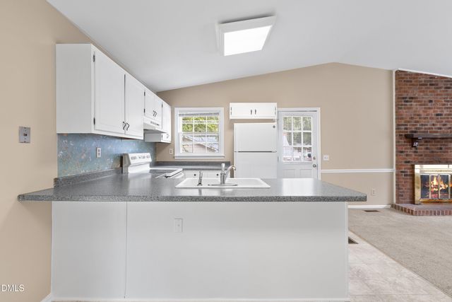 5804 Caledonia Street, Raleigh, NC 27609