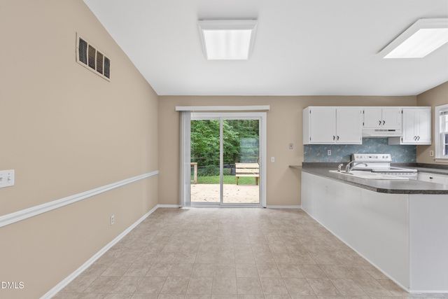 5804 Caledonia Street, Raleigh, NC 27609