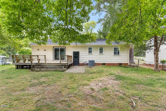 5804 Caledonia Street, Raleigh, NC 27609