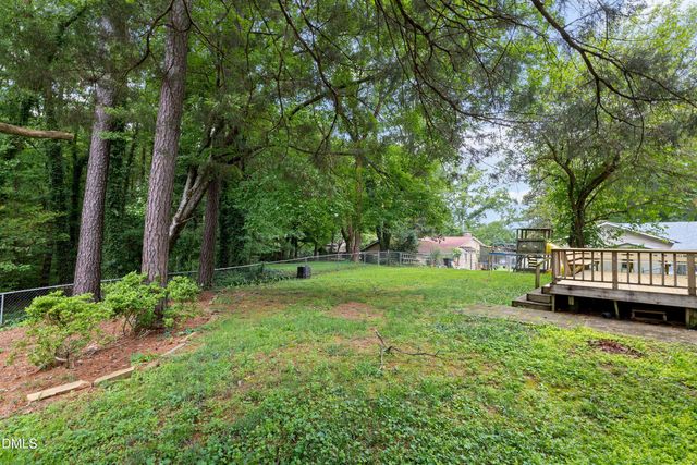 5804 Caledonia Street, Raleigh, NC 27609