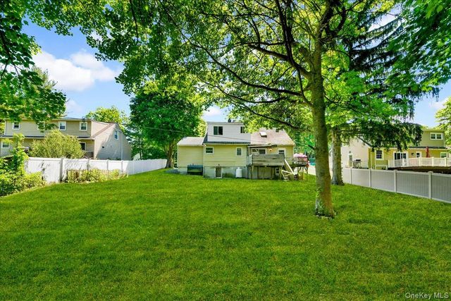 66 Cordwood Road, Cortlandt Manor, NY 10567