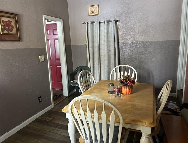 403 Walnut Street, Dowagiac, MI 49047