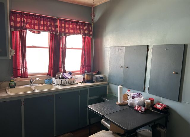 403 Walnut Street, Dowagiac, MI 49047