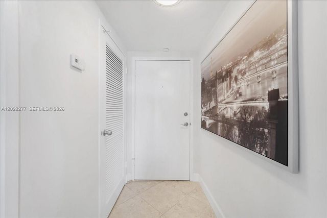 2100 S Ocean Dr 10E, Fort Lauderdale, FL 33316