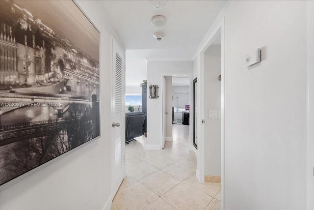 2100 S Ocean Dr 10E, Fort Lauderdale, FL 33316