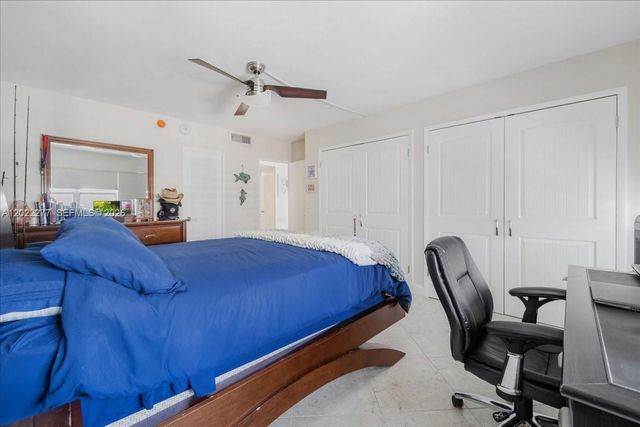 2100 S Ocean Dr 10E, Fort Lauderdale, FL 33316