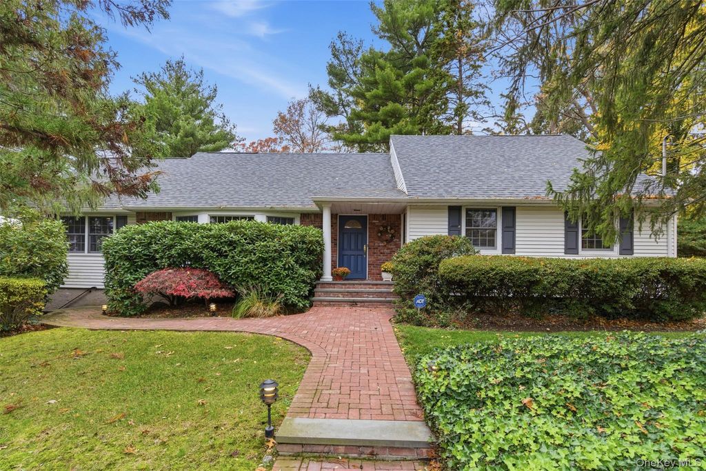 33 Marie Drive, Huntington, NY 11743