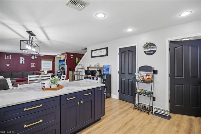 1825 NW 23rd TER, Cape Coral, FL 33993