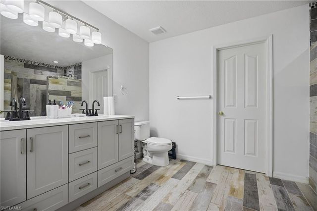 1825 NW 23rd TER, Cape Coral, FL 33993