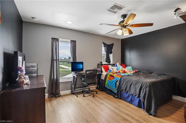 1825 NW 23rd TER, Cape Coral, FL 33993