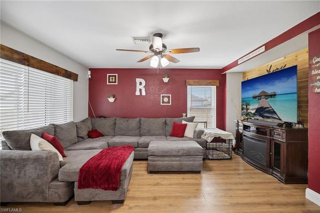 1825 NW 23rd TER, Cape Coral, FL 33993