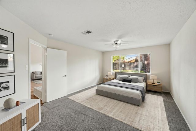 11322 Yorklyn Drive, Houston, TX 77066