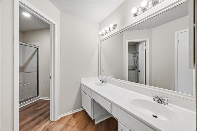 11322 Yorklyn Drive, Houston, TX 77066