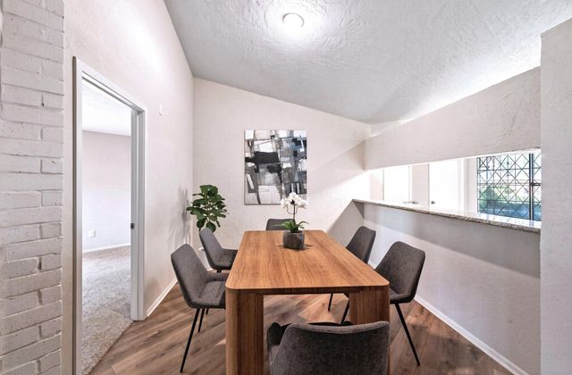 11322 Yorklyn Drive, Houston, TX 77066